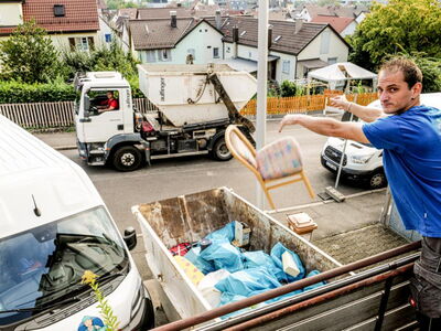 Mülltrennung bei einer Entrümpelung